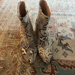 Snakeskin Pattern Ankle Booties